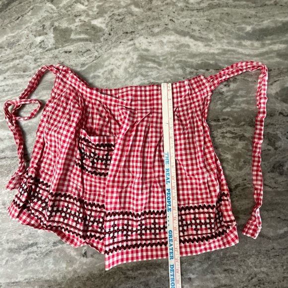 Vintage Checkered Red/White Half Kitchen Apron rickrack (M1) - Picture 5 of 5